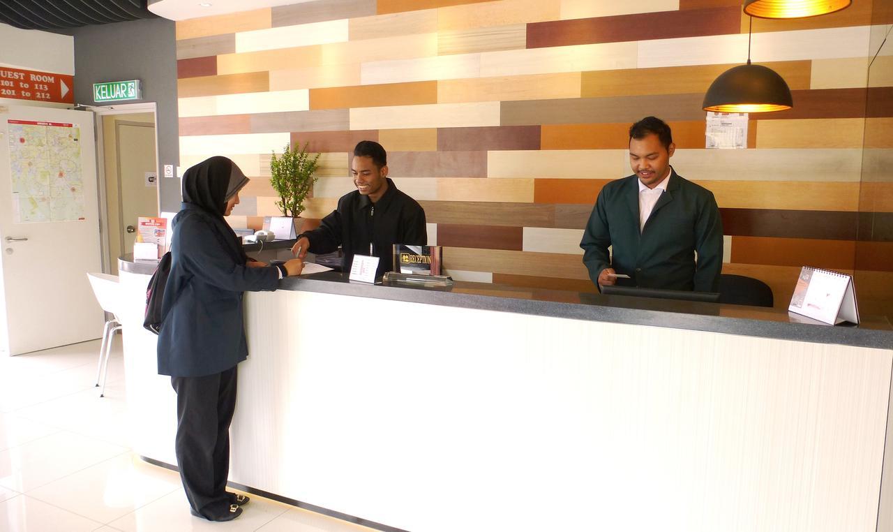 Hotel 138 @ Subang Shah Alam Bagian luar foto